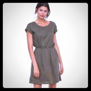 H&M Green Dress with Pockets